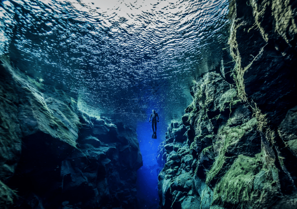 Diving in Silfra, Iceland (Photo: Nudiblue/Getty)